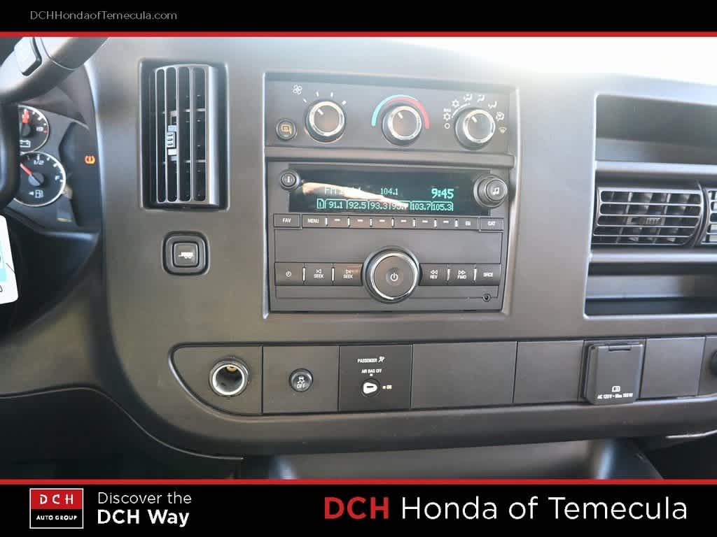 Thumbnail: 2024 GMC Savana - 12