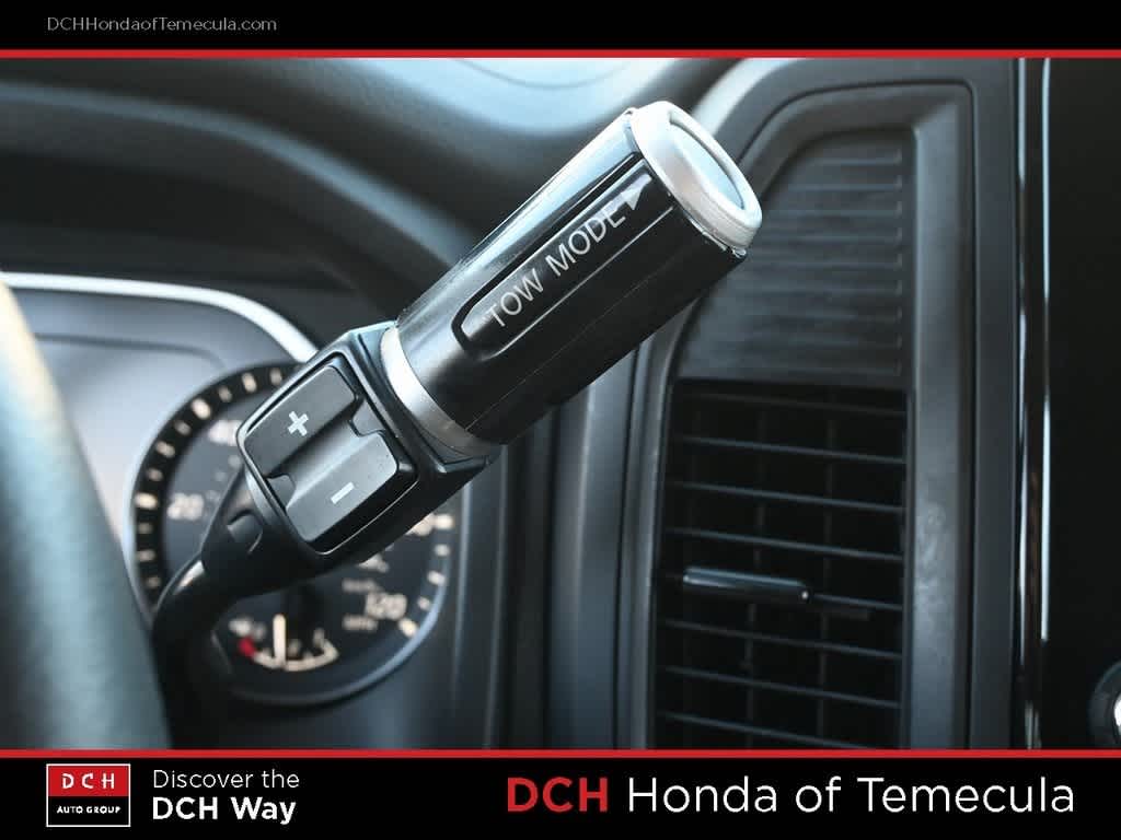 Thumbnail: 2024 Nissan Titan - 11