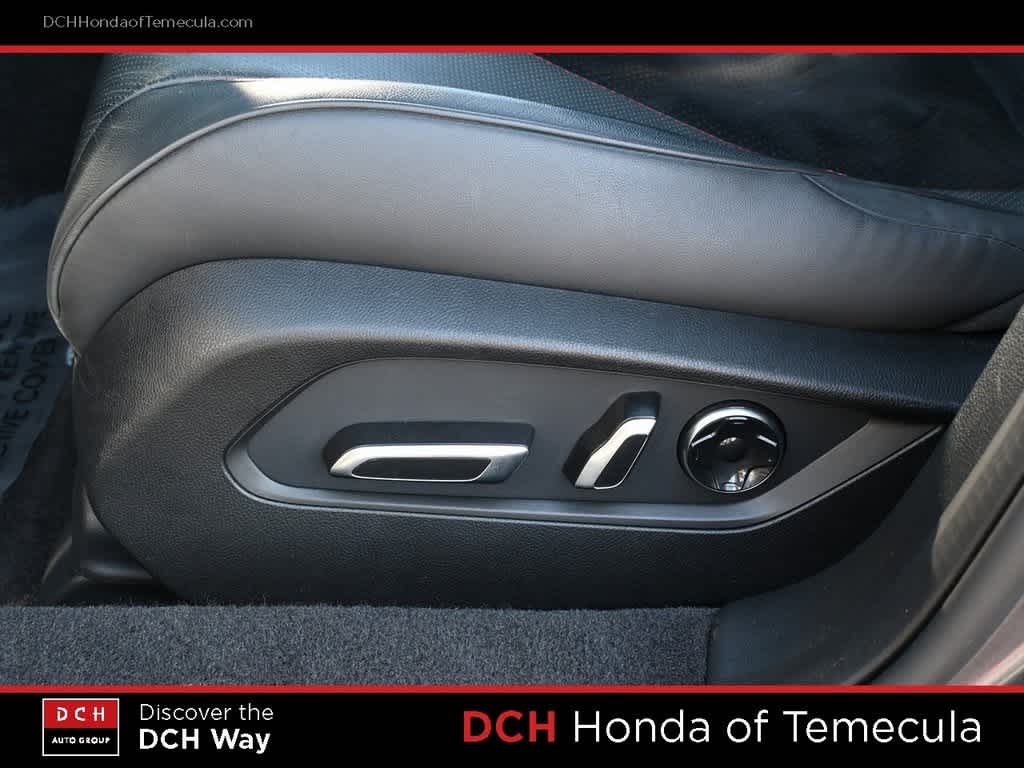 Thumbnail: 2022 Acura TLX - 17