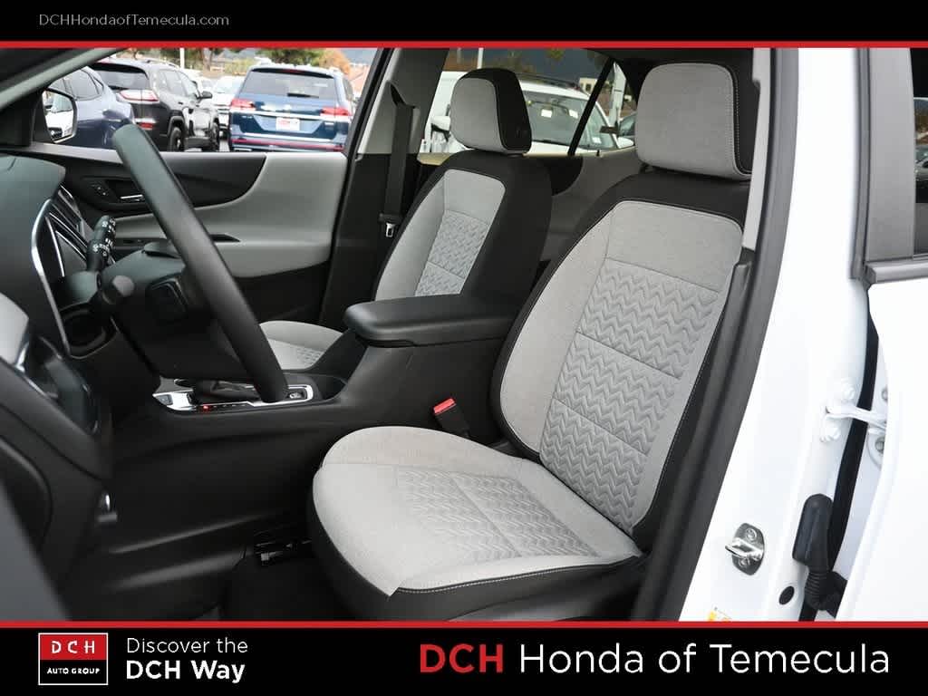 Thumbnail: 2022 Chevrolet Equinox - 18