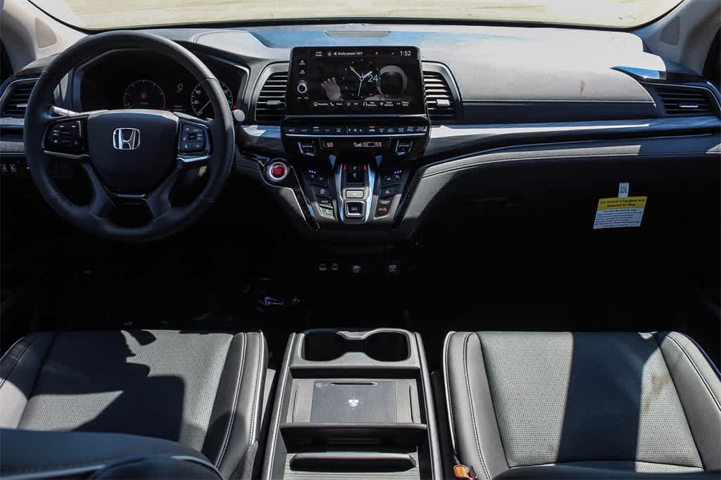 Thumbnail: 2026 Honda Odyssey - 13