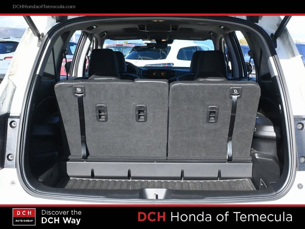 Thumbnail: 2019 Honda Pilot - 21