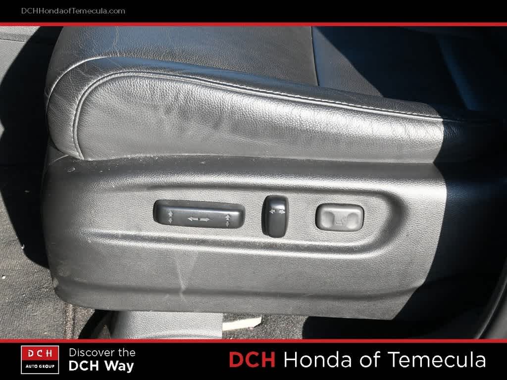 Thumbnail: 2022 Honda Pilot - 16