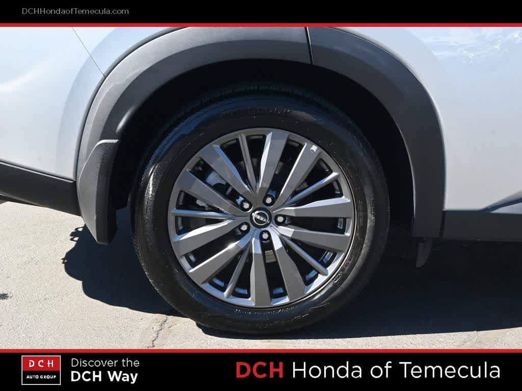 Thumbnail: 2024 Nissan Pathfinder - 25