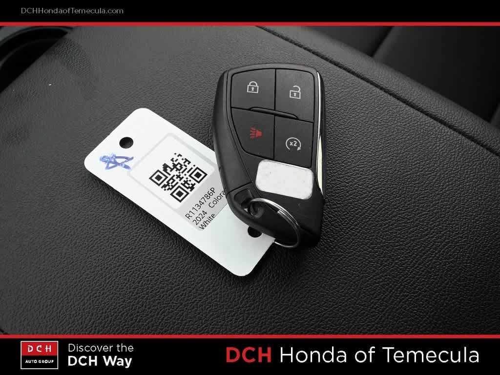 Thumbnail: 2024 Chevrolet Colorado - 15