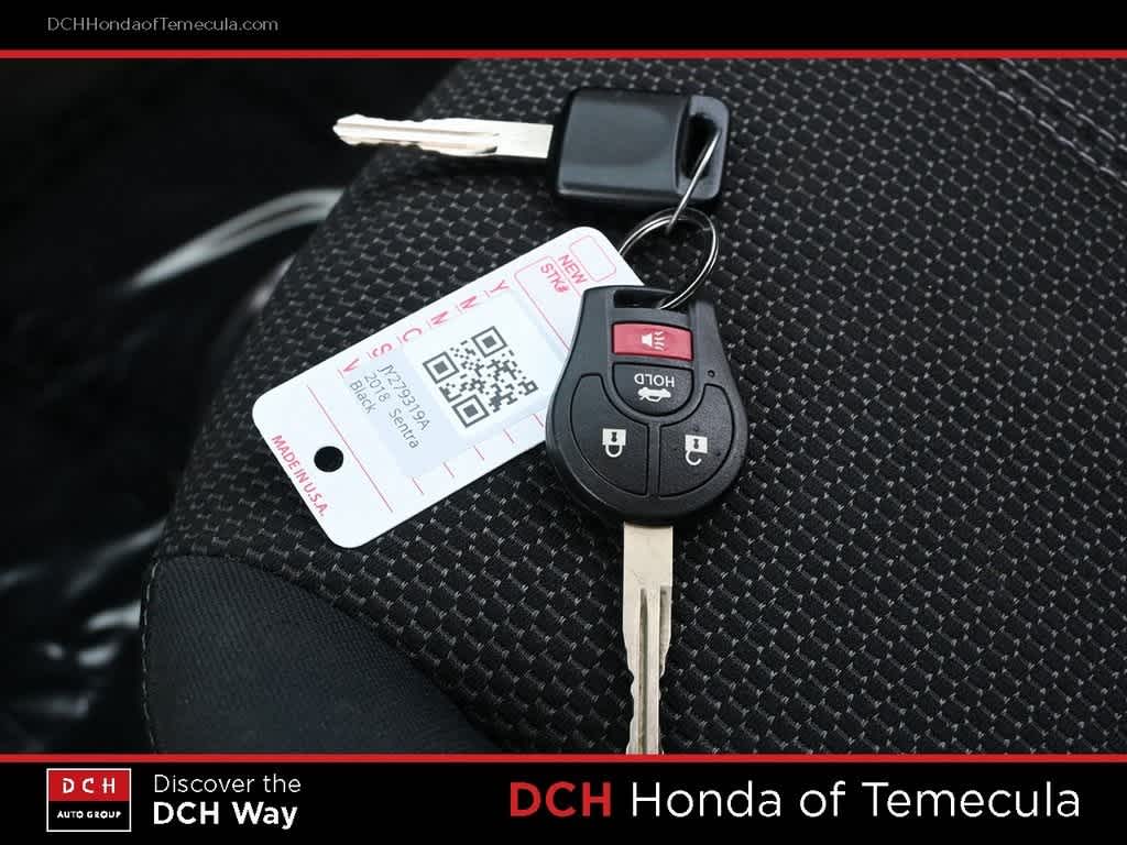 Thumbnail: 2018 Nissan Sentra - 18