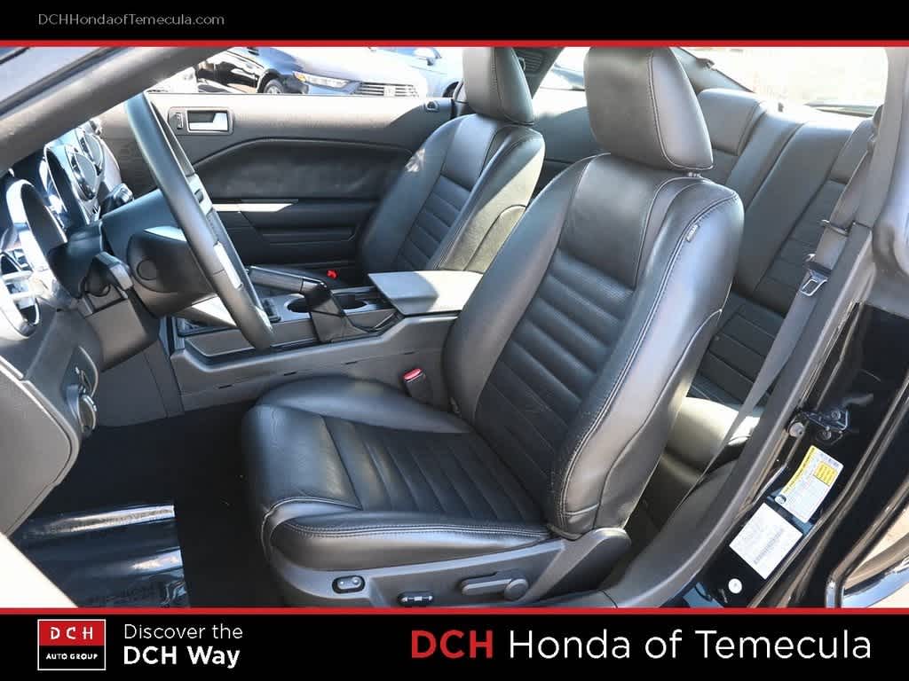 Thumbnail: 2008 Ford Mustang - 18