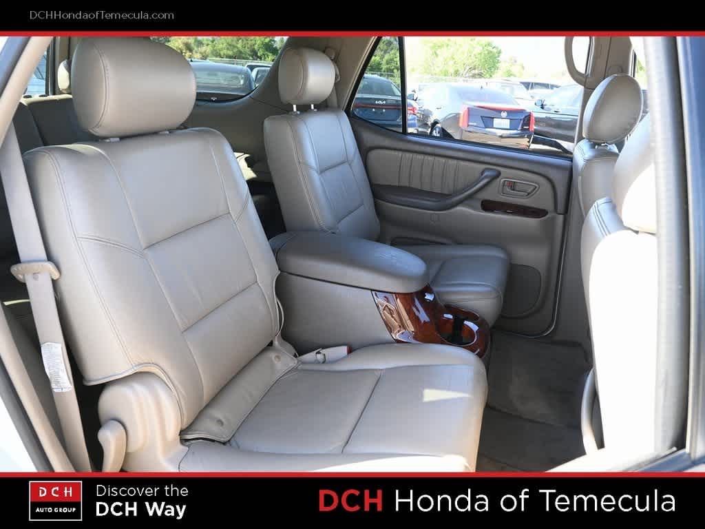 2006 Toyota Sequoia Limited 19