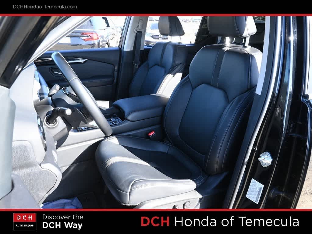 Thumbnail: 2023 Honda Pilot - 17