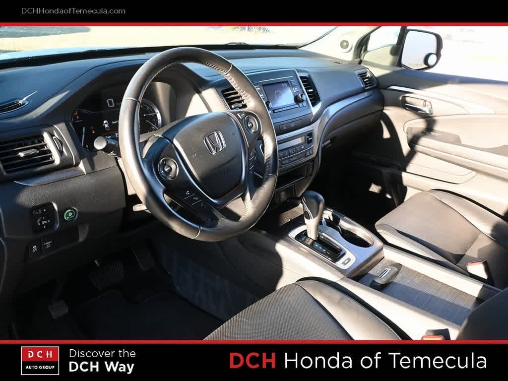 Thumbnail: 2017 Honda Ridgeline - 8