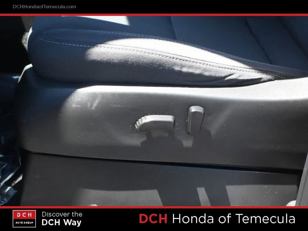 2023 Nissan Frontier SV - Photo 17