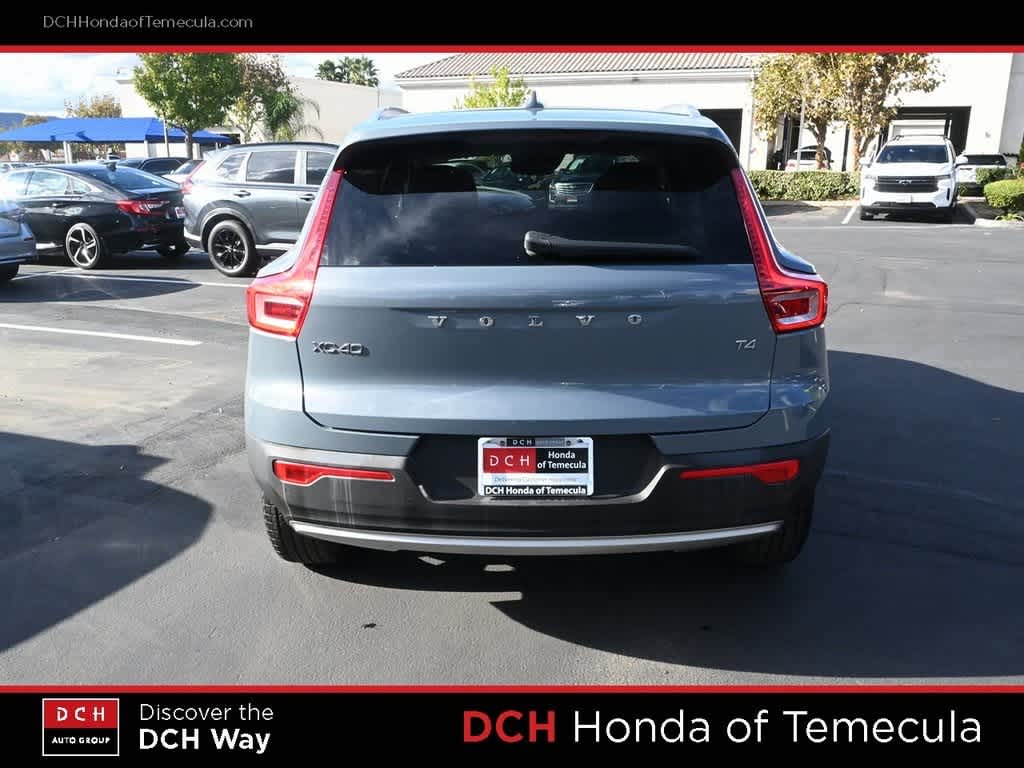 Thumbnail: 2021 Volvo XC40 - 6