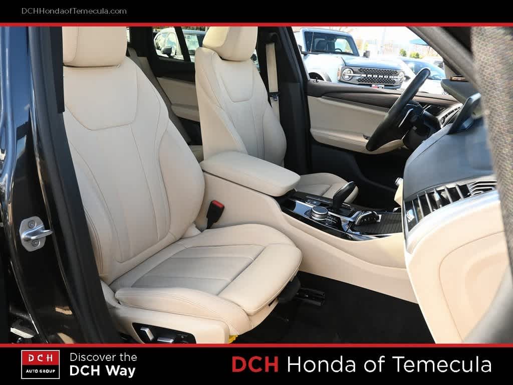 Thumbnail: 2021 BMW X3 - 21