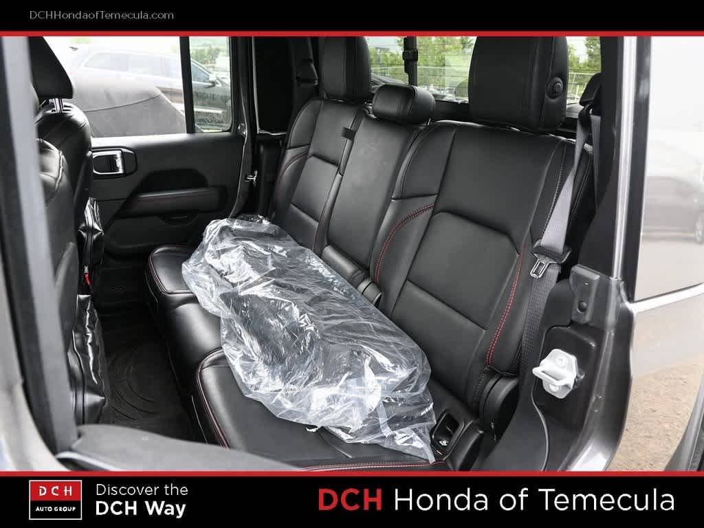 Thumbnail: 2021 Jeep Gladiator - 18