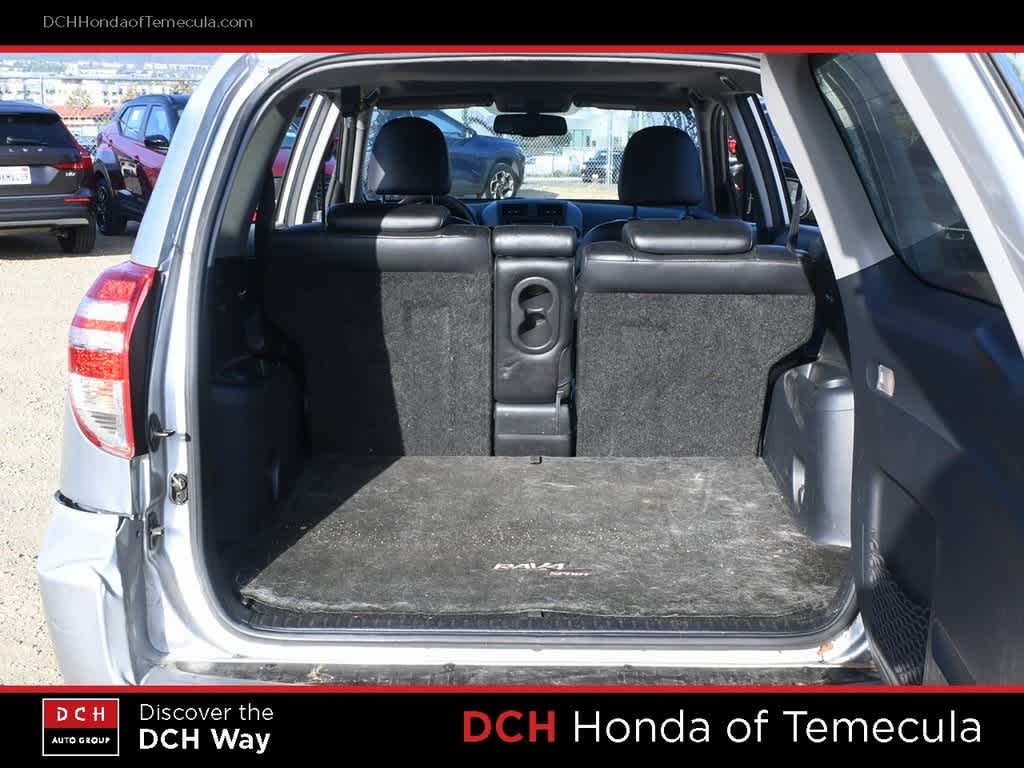 Thumbnail: 2010 Toyota RAV4 - 21
