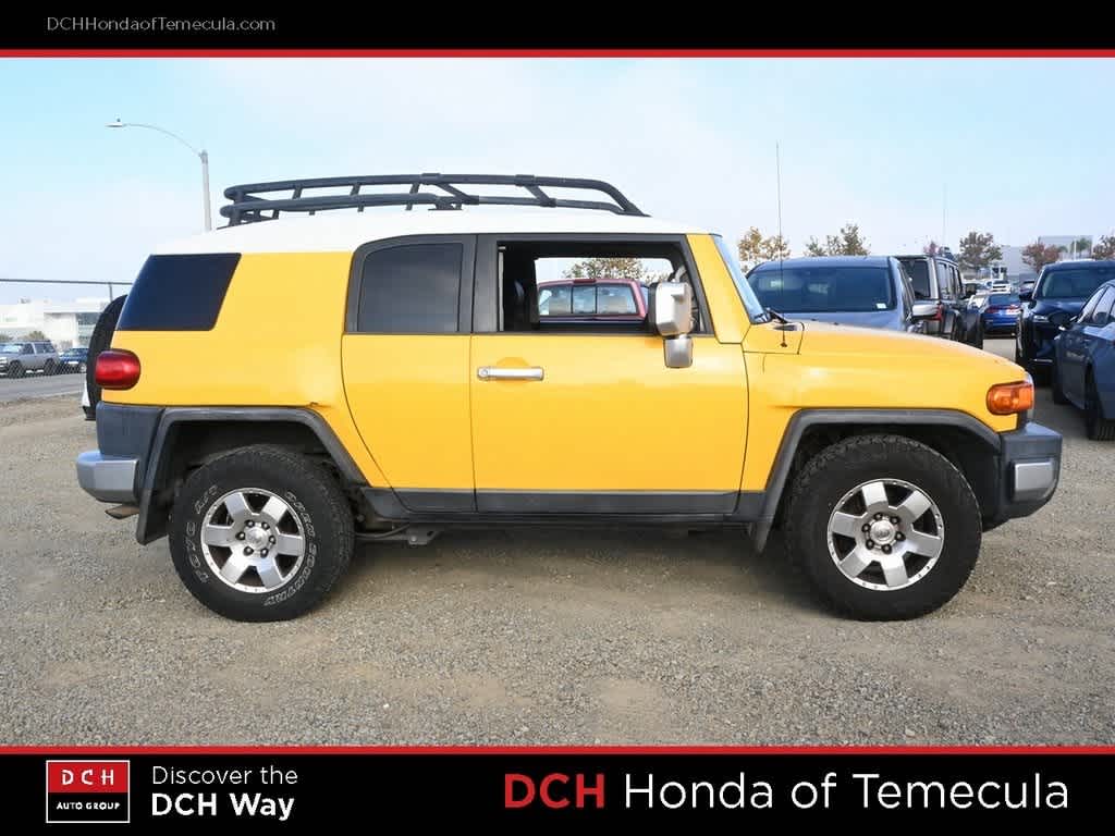 Thumbnail: 2008 Toyota FJ Cruiser - 5
