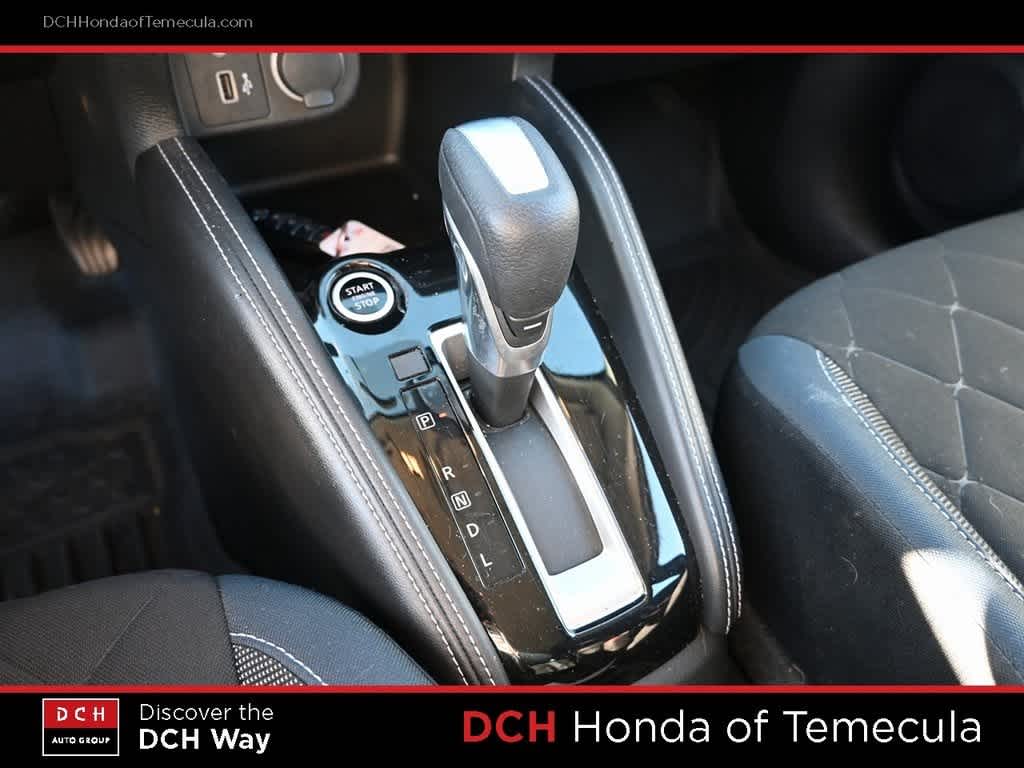 Thumbnail: 2018 Nissan Kicks - 11