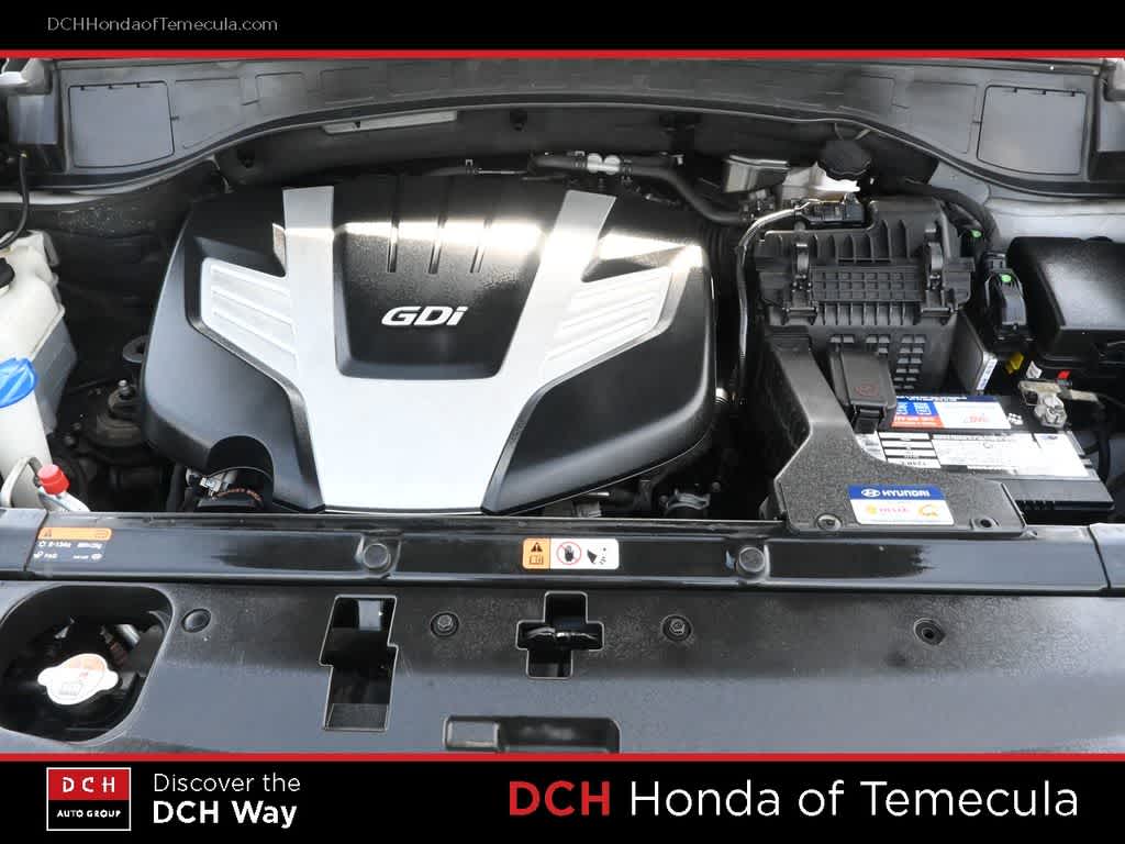 Thumbnail: 2015 Hyundai Santa Fe - 25