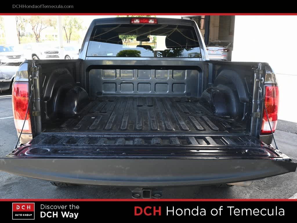 Thumbnail: 2019 RAM 1500 Classic - 22