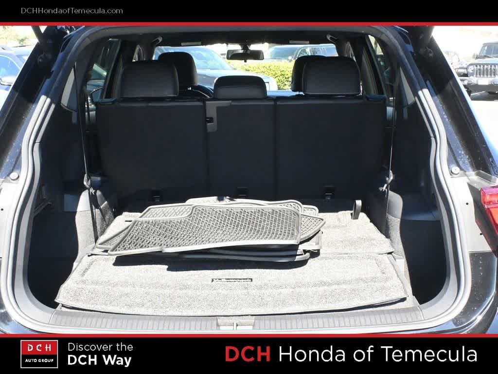 Thumbnail: 2021 Volkswagen Tiguan - 23