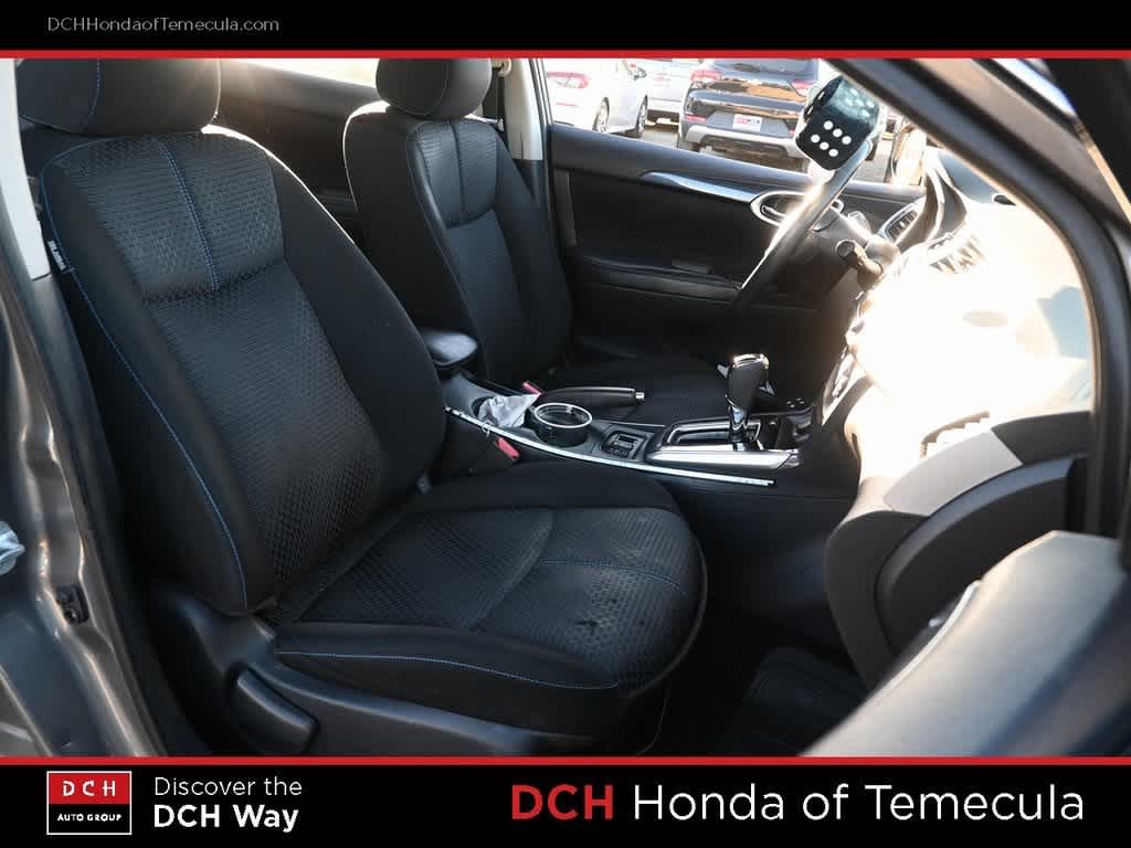 Thumbnail: 2016 Nissan Sentra - 20