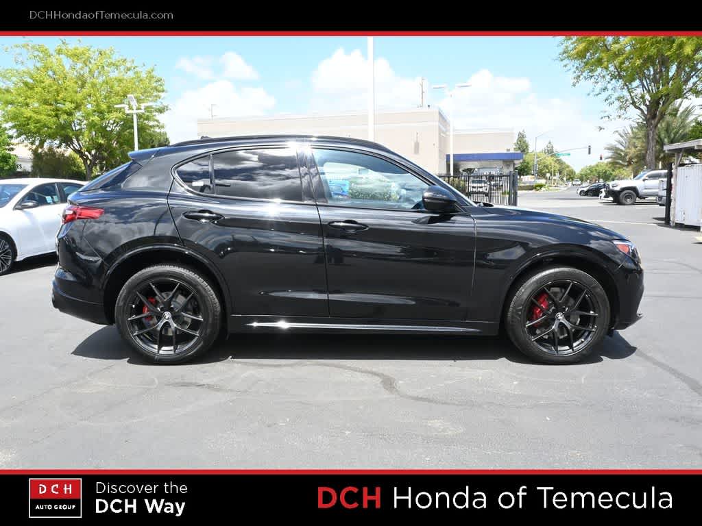 Thumbnail: 2020 Alfa Romeo Stelvio - 5