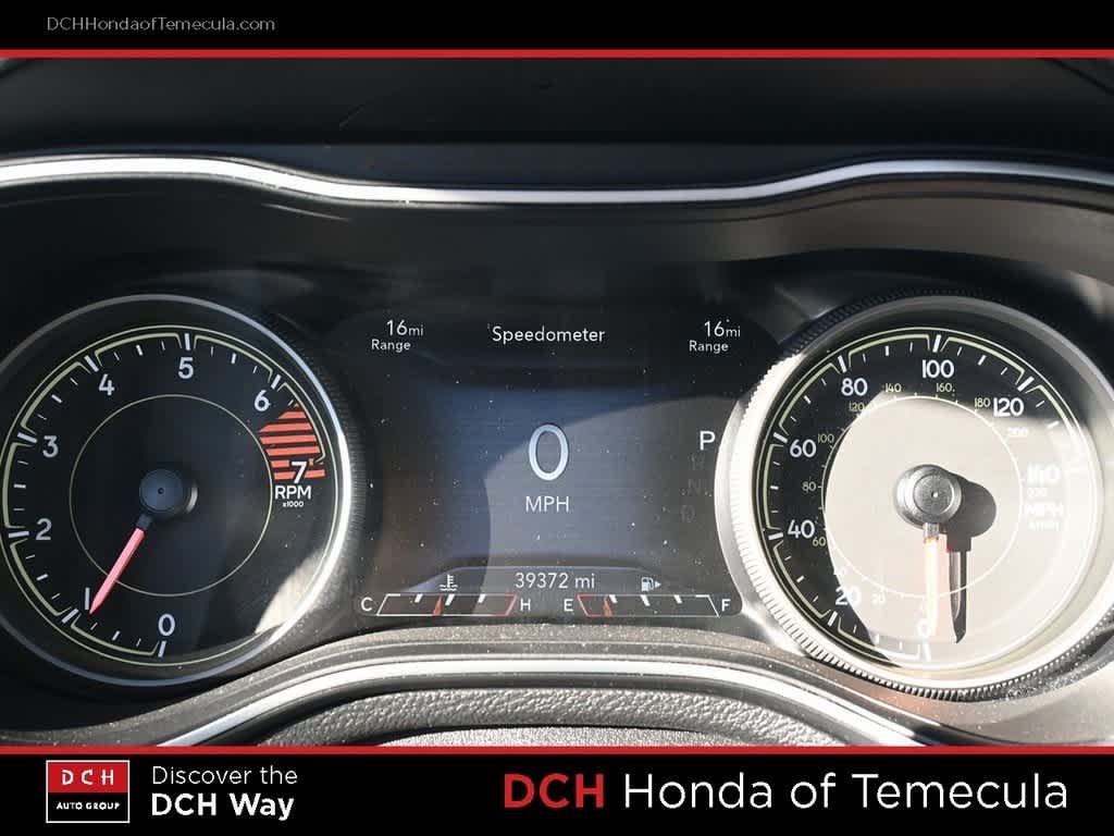 Thumbnail: 2023 Jeep Cherokee - 10