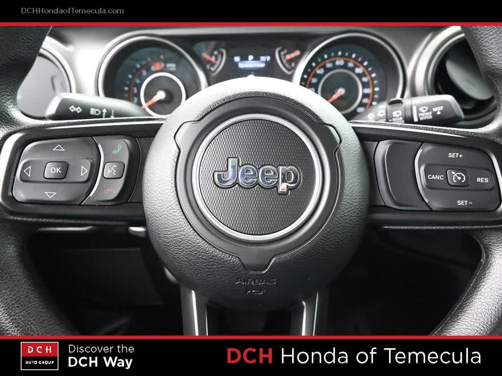 Thumbnail: 2023 Jeep Wrangler - 9