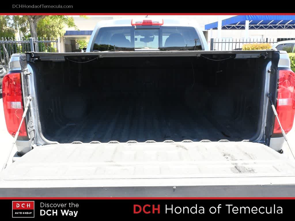 Thumbnail: 2022 Chevrolet Colorado - 21