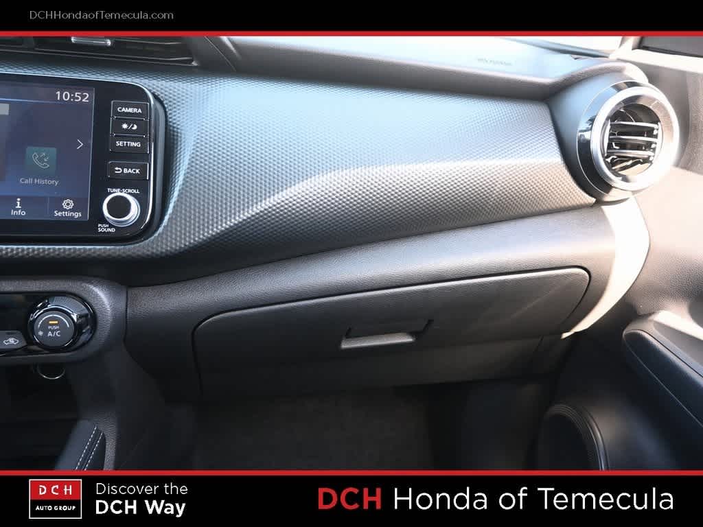 Thumbnail: 2022 Nissan Kicks - 14