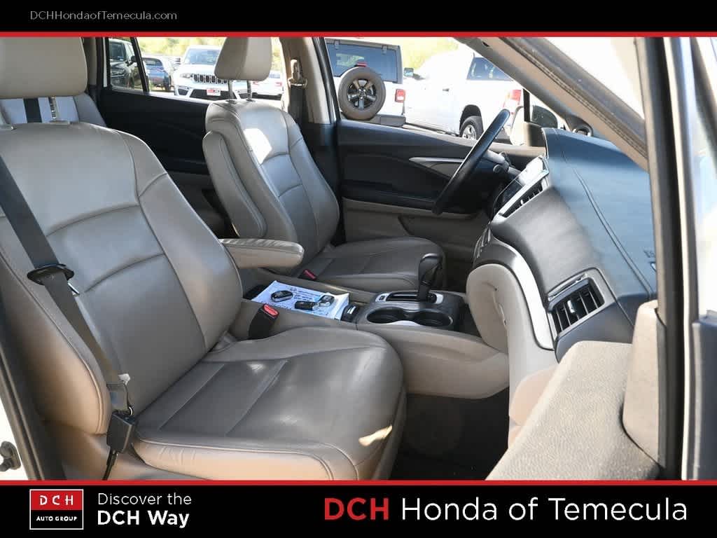 Thumbnail: 2018 Honda Pilot - 20