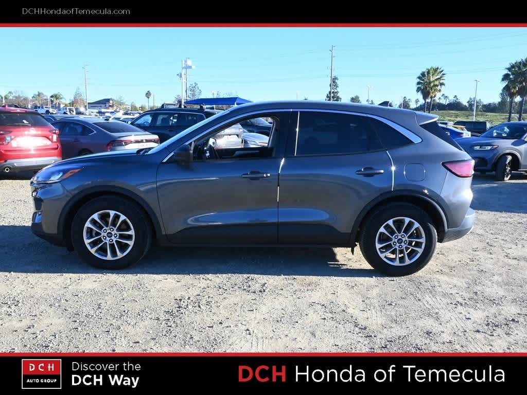 Thumbnail: 2022 Ford Escape - 4