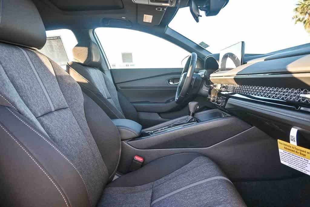Thumbnail: 2025 Honda Accord - 31