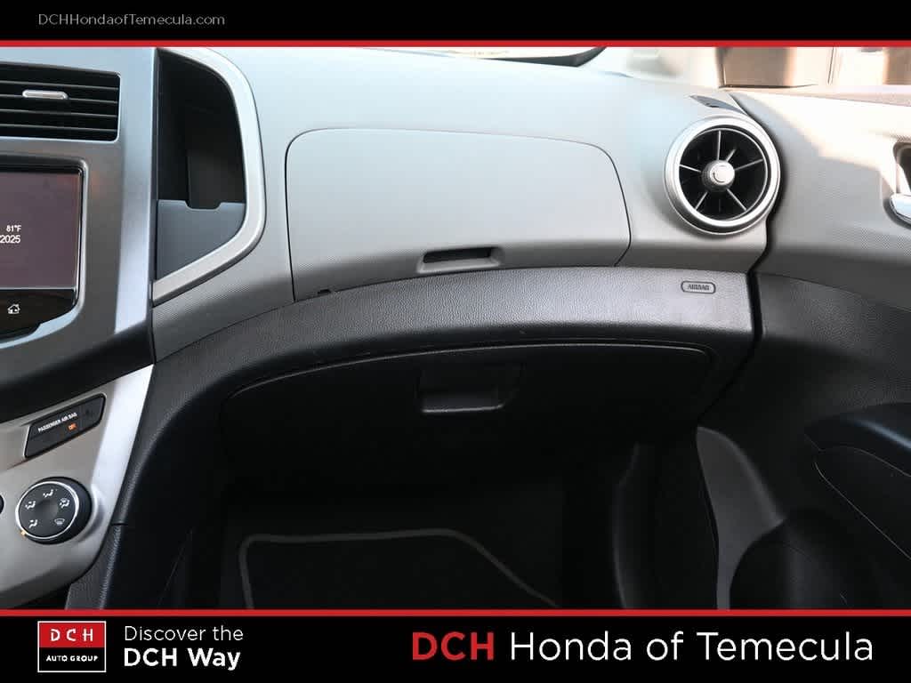 Thumbnail: 2016 Chevrolet Sonic - 13