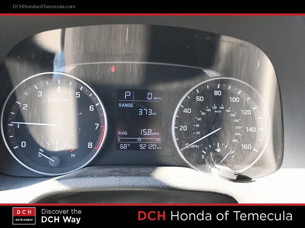 Thumbnail: 2017 Hyundai Elantra - 8