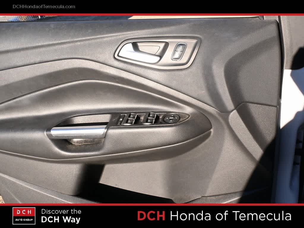 Thumbnail: 2017 Ford Escape - 15