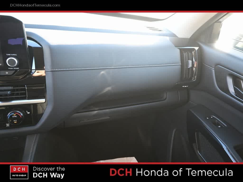 Thumbnail: 2024 Nissan Pathfinder - 13