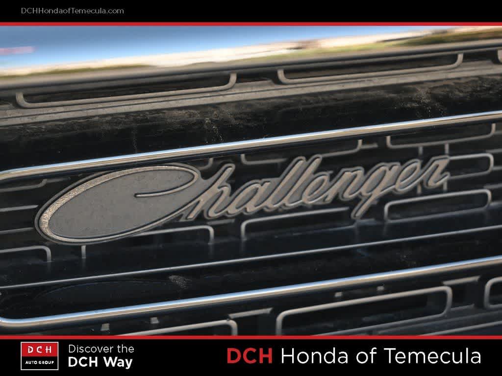Thumbnail: 2022 Dodge Challenger - 7
