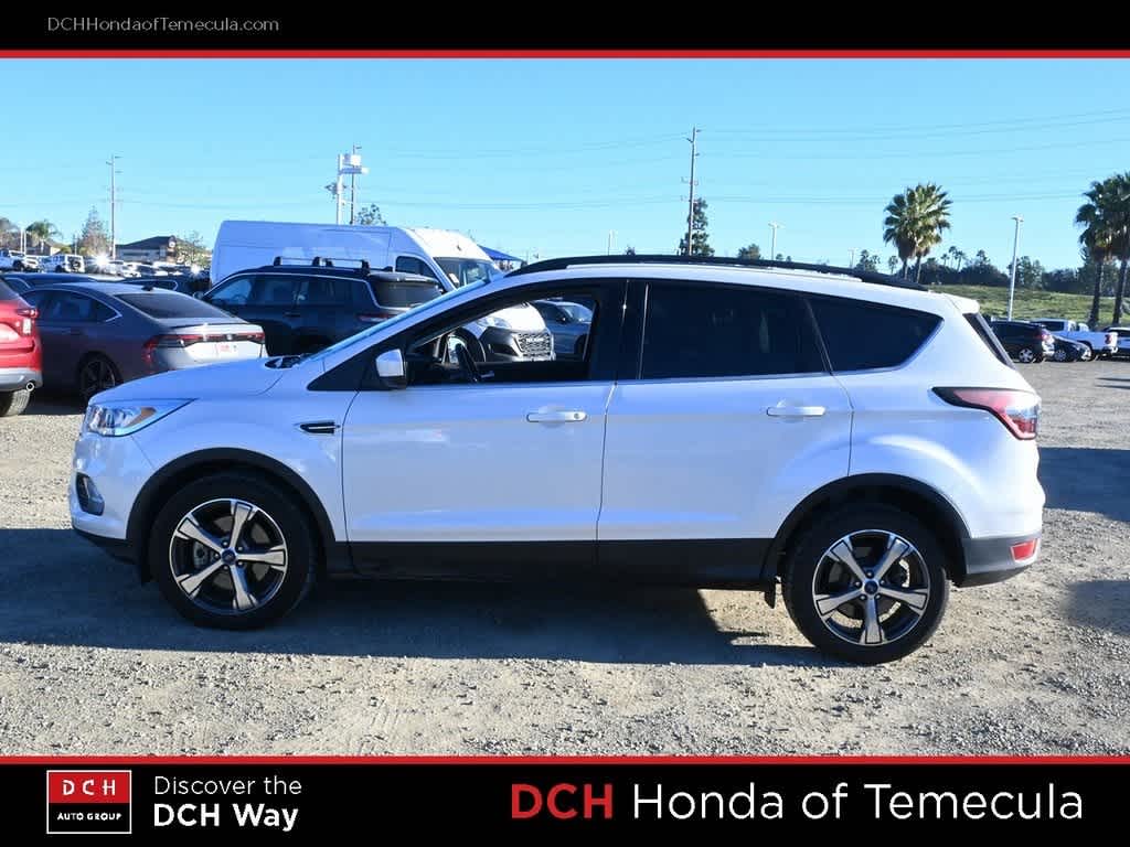 Thumbnail: 2017 Ford Escape - 4