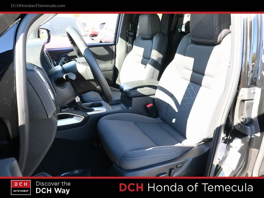 Thumbnail: 2025 Nissan Frontier - 18