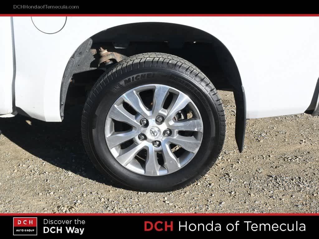 Thumbnail: 2012 Toyota Tundra - 21