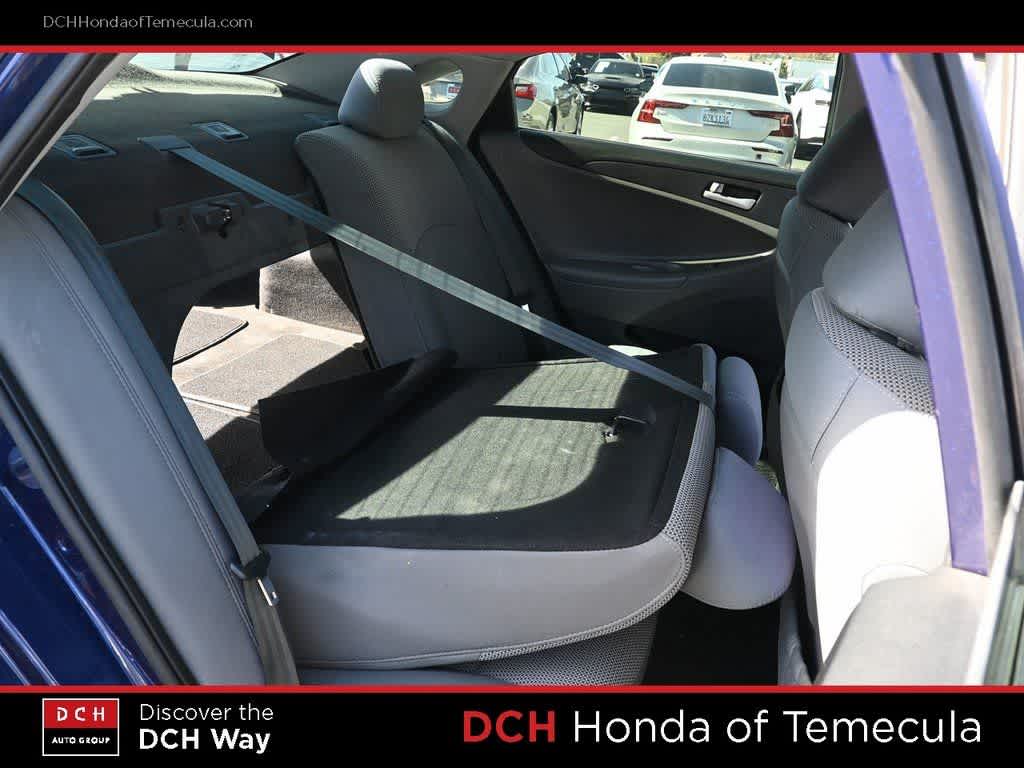 Thumbnail: 2014 Hyundai Sonata - 21