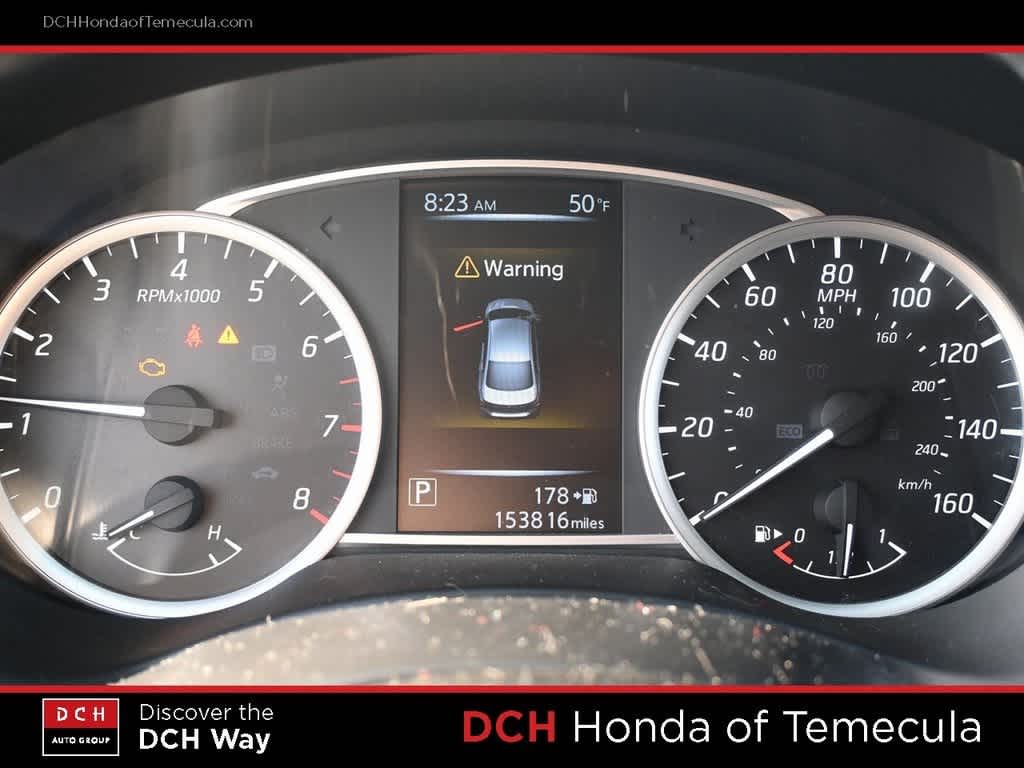 Thumbnail: 2017 Nissan Sentra - 10