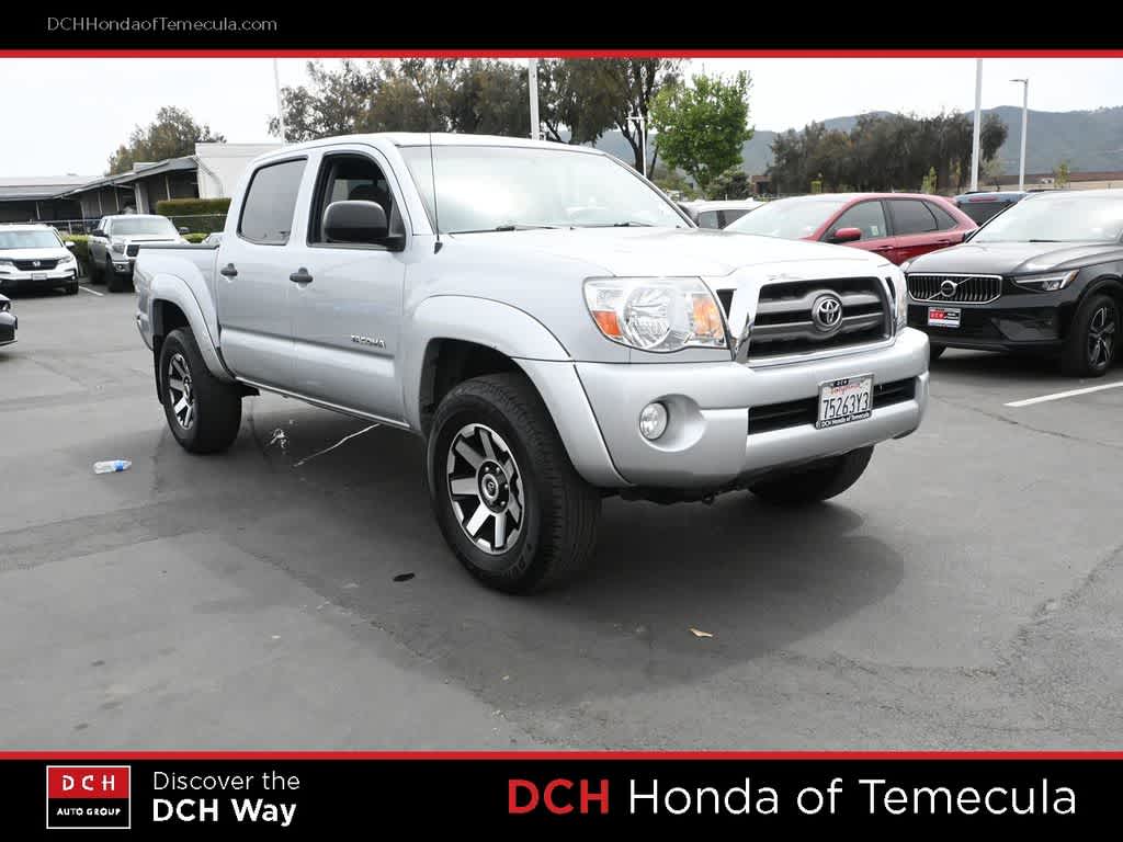 Thumbnail: 2010 Toyota Tacoma - 3
