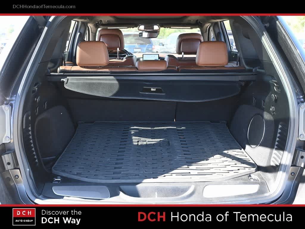Thumbnail: 2017 Jeep Grand Cherokee - 21