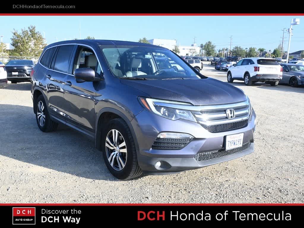 Thumbnail: 2017 Honda Pilot - 3