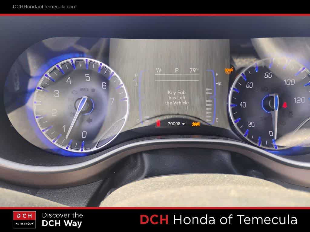 Thumbnail: 2023 Chrysler Voyager - 7