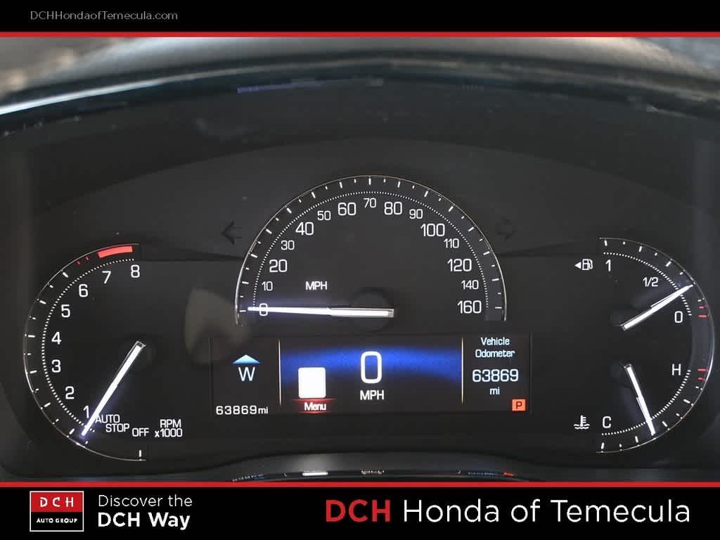 Thumbnail: 2017 Cadillac XT5 - 10