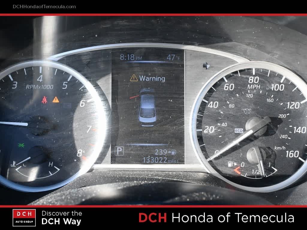 Thumbnail: 2016 Nissan Sentra - 10