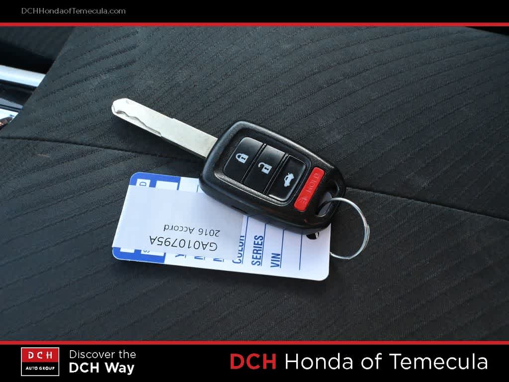Thumbnail: 2016 Honda Accord - 8